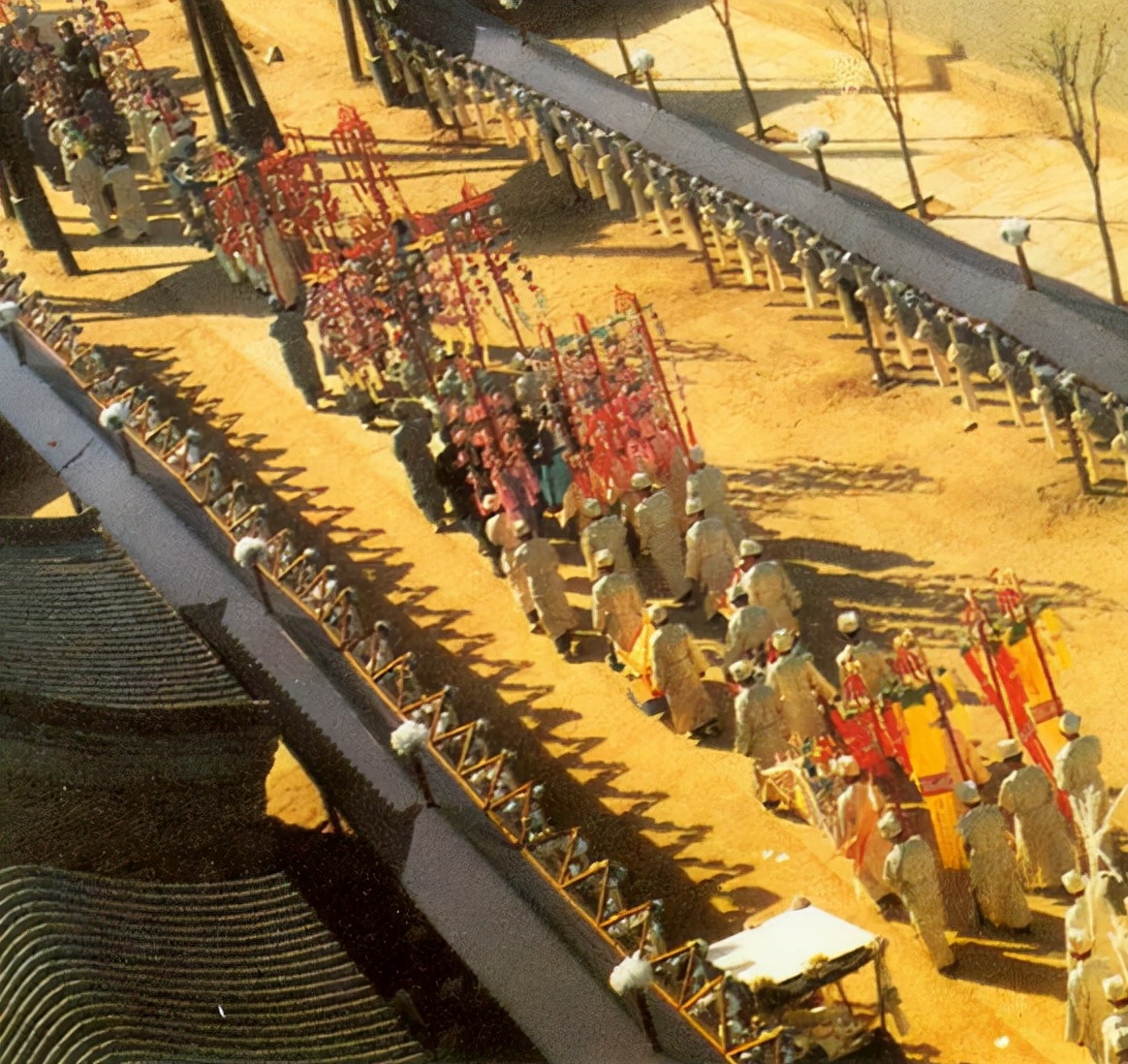 古代嫔妃下葬为何堵住九窍,古代妃子死后下葬堵住九窍