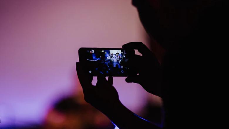 快手凭什么冲击短视频第一股,快手和抖音是一个创始人吗