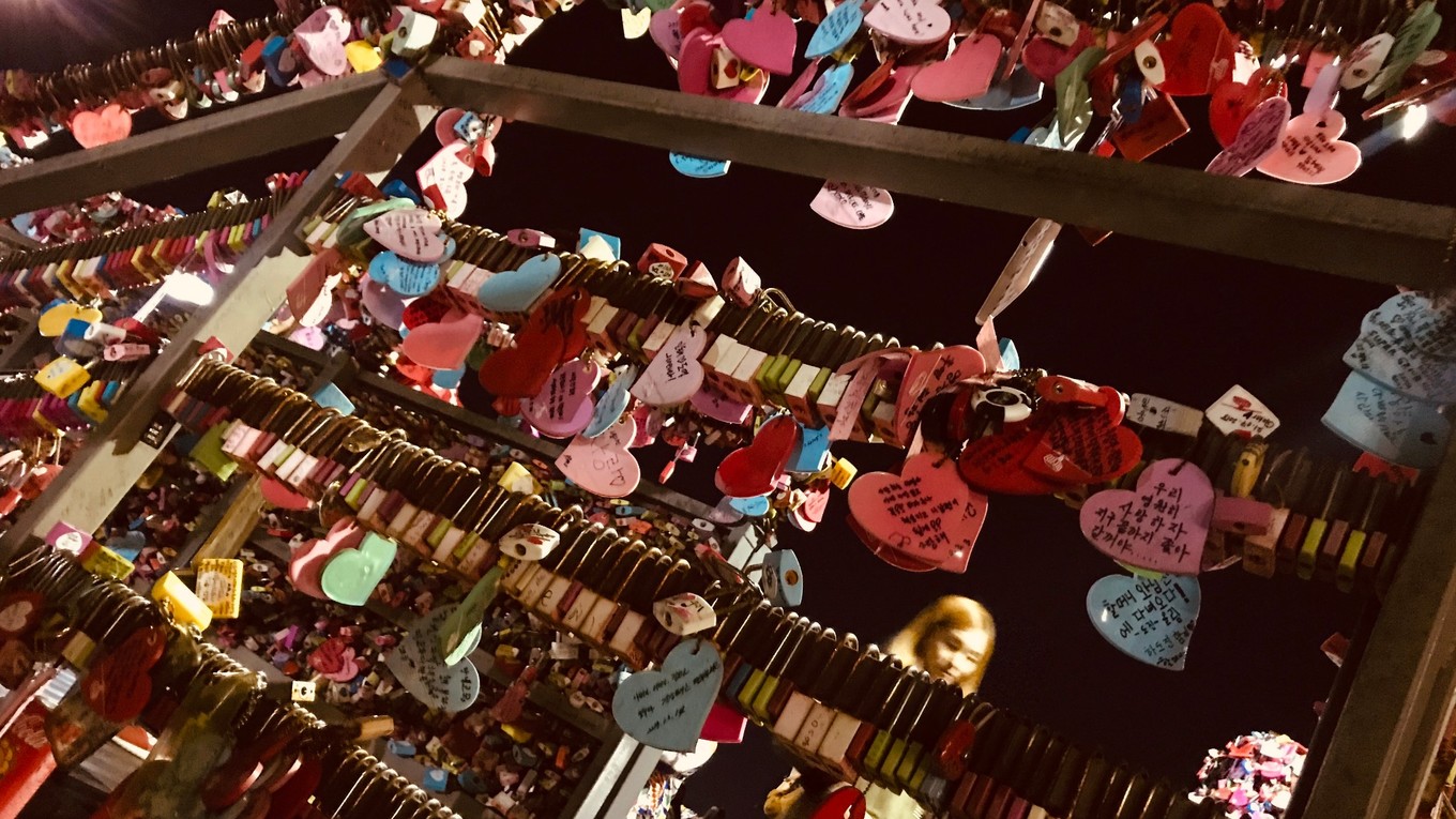 逛吃韩国,明洞首尔塔攻略