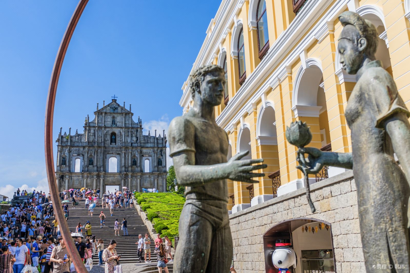 Macau我来了漫步大三巴深情演绎七子之歌：澳门