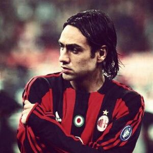 感谢,至少还有最好的足球节目祭奠着我们死去的青春