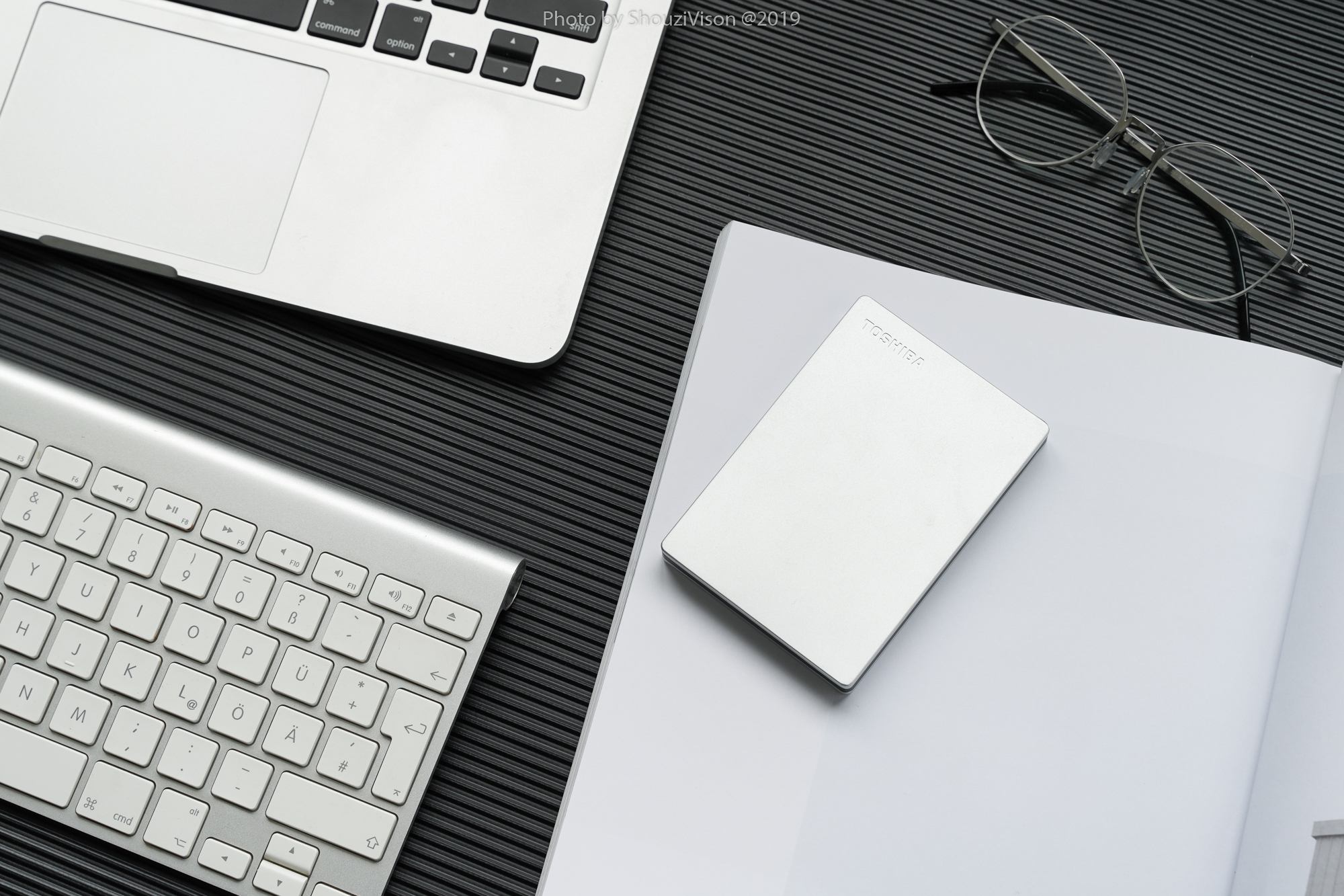 东芝canvioslim硬盘拆封,东芝canvio硬盘怎么样