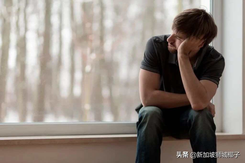 在新加坡月入15000一年能挣多少钱,在新加坡月薪1万新币