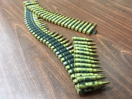 花3万买吃鸡装备,花3000元网购