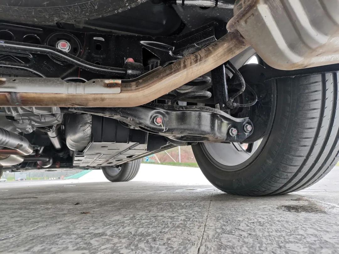 传祺gs8燃油版跑高速动力够用吗,广汽传祺gs8的油耗怎么样