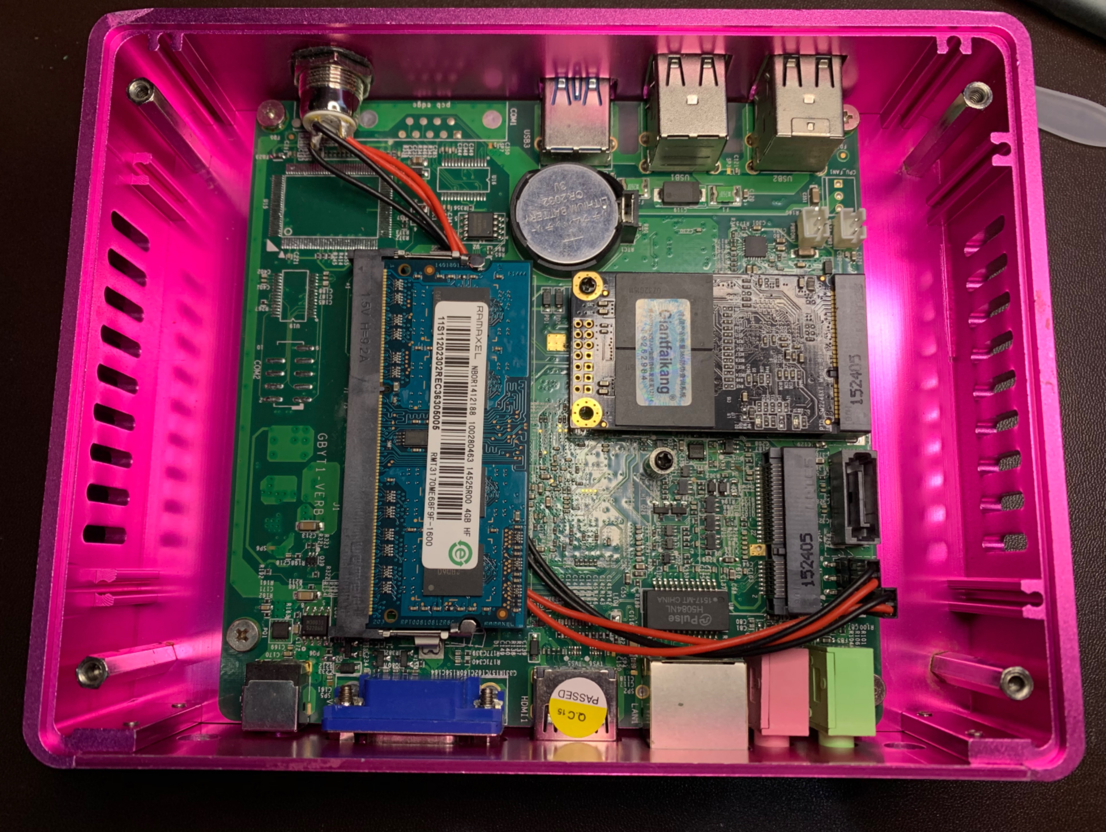 j1900小机箱,j1900机箱