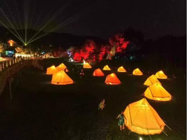 免费梦幻灯光节,梦幻灯光节免费门票