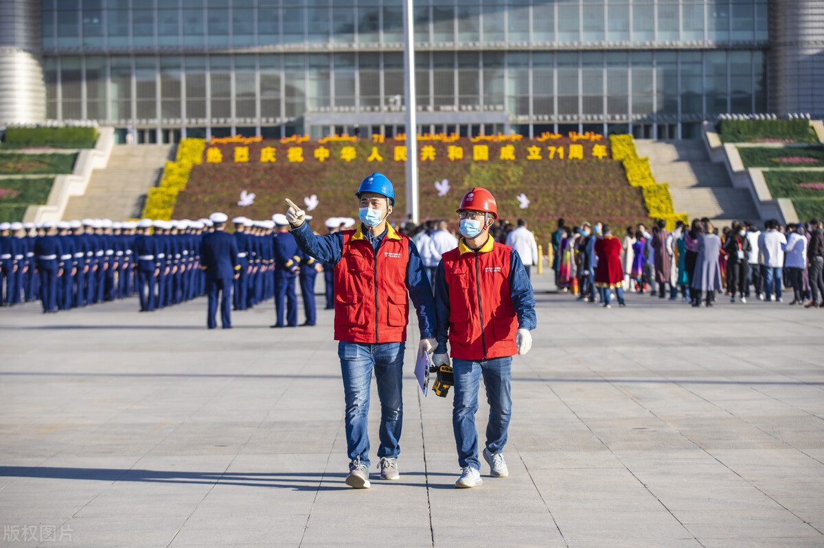 新疆北疆和南疆哪里好找工作,新疆北疆和南疆哪个工资高