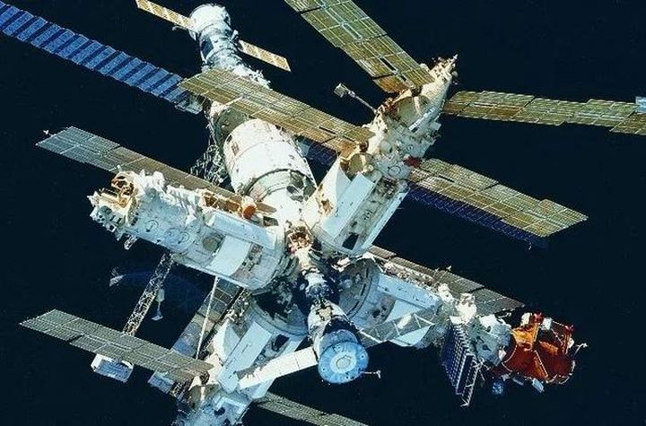 美苏太空竞争视频,美苏太空竞赛第一次交锋