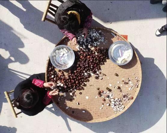 大杭州有种蔬菜只有冬天有，生吃是水果做菜一级棒，你猜是啥？荸荠甜，要过年，你家年货“备齐”没？