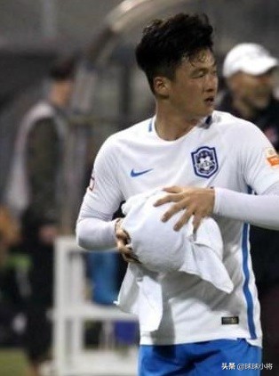 界外球和定位球任意球,界外球经典进球