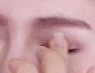 爱豆风眼妆教程,韩国爱豆眼妆教程干净高级