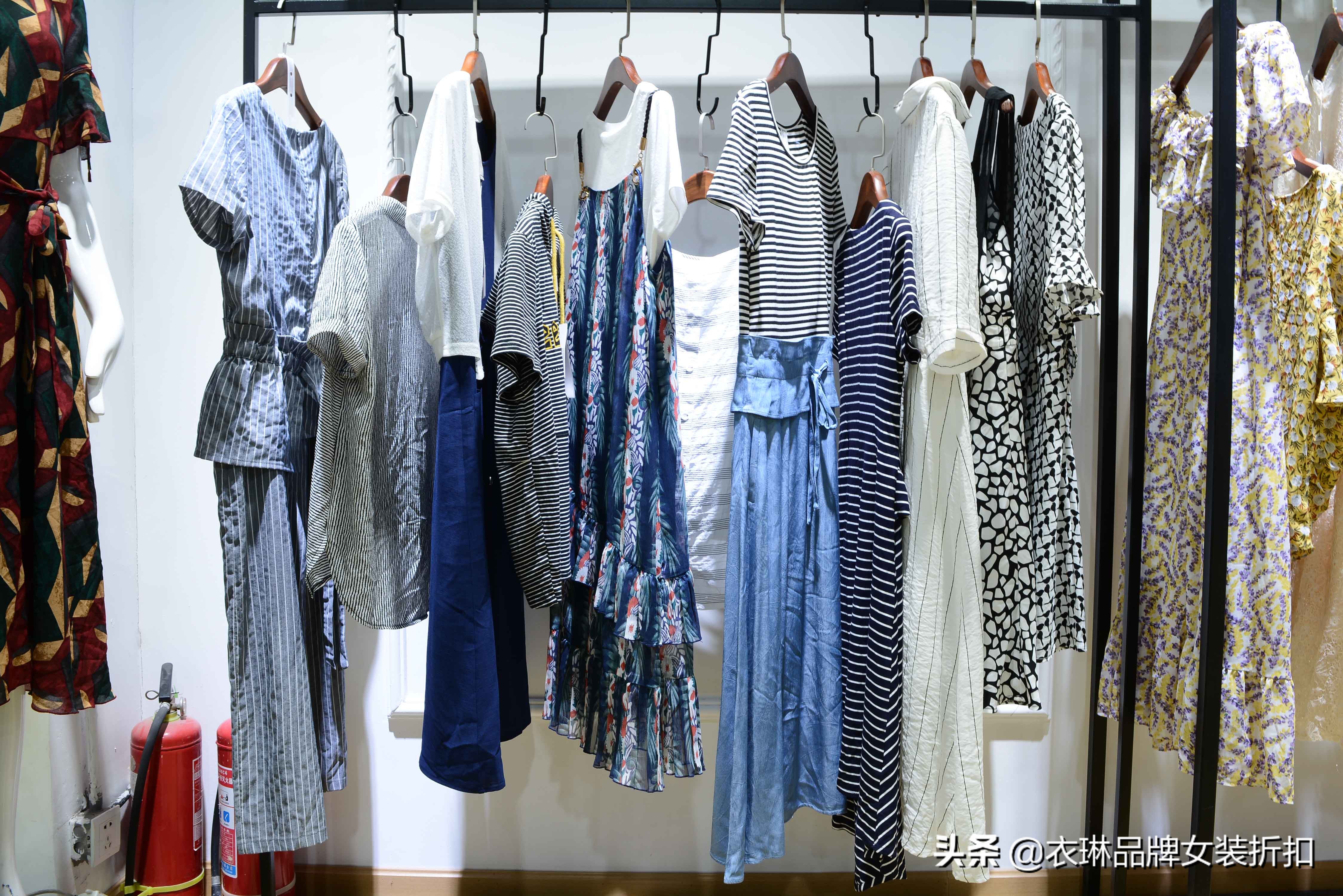 童装品牌尾货哪里进货最便宜,服装尾货进货渠道在哪个网站