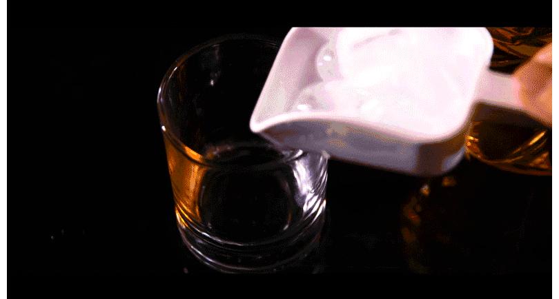 黑科技保温水杯,粗吸管保温杯高颜值学生党