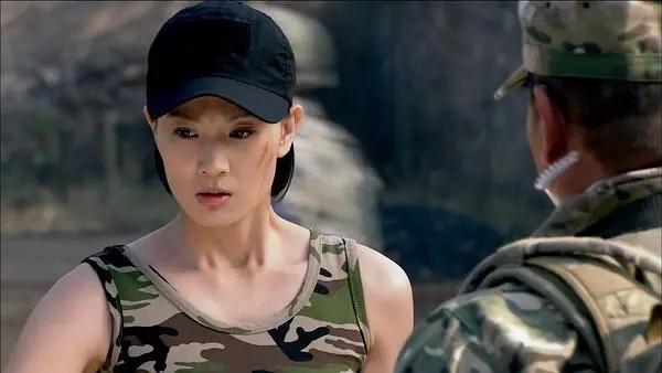 演军人的明星多少位,演军人的6位女星