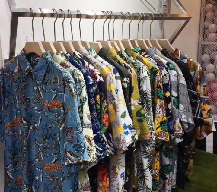 男生夏天怎么穿才可爱,25-27岁气质穿搭男生夏天