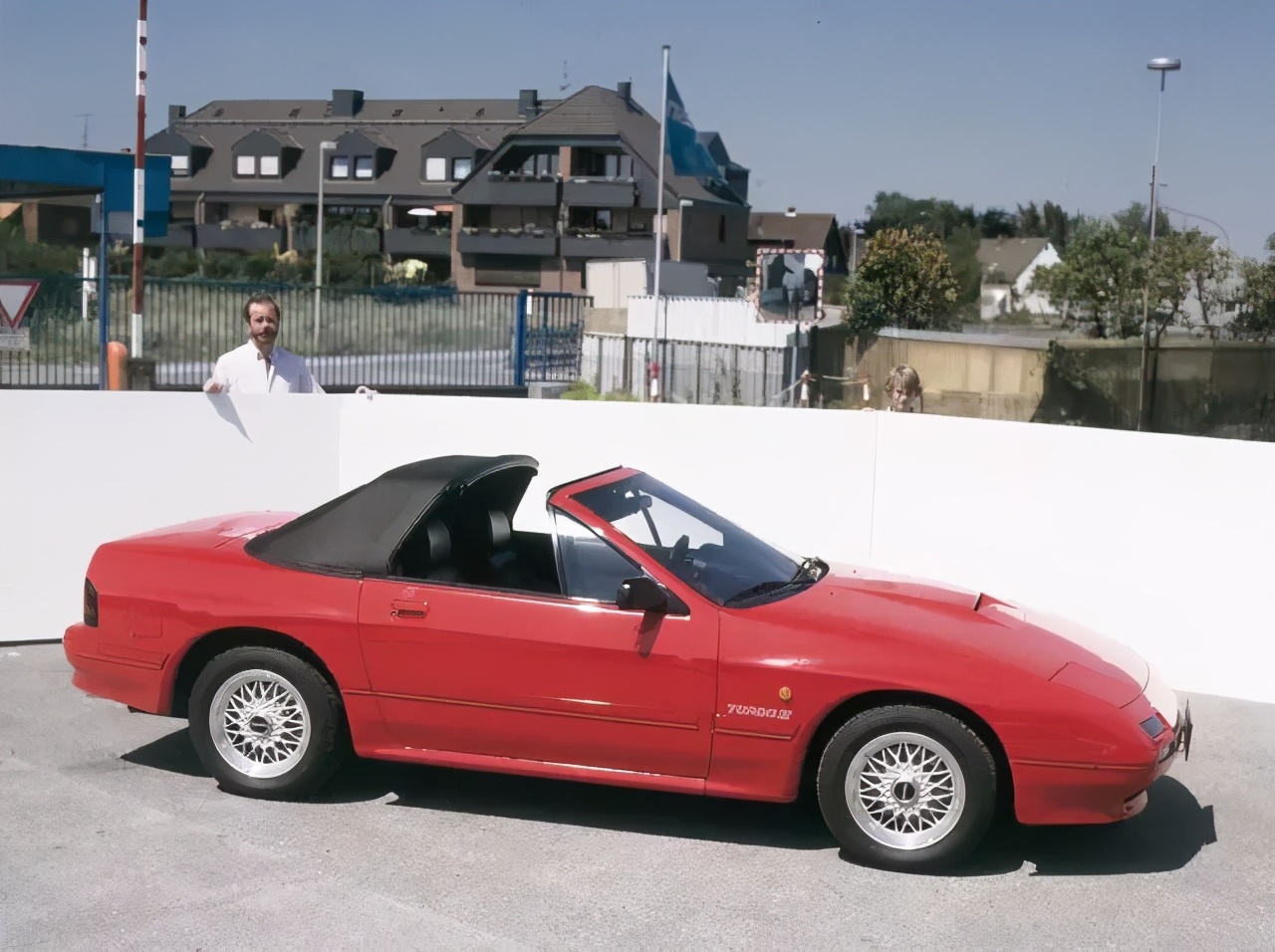 买下马自达rx-7转子引擎,马自达rx-7是转子发动机嘛