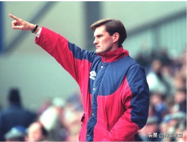 谁是英超历史最佳中后卫,英超最佳三位教练