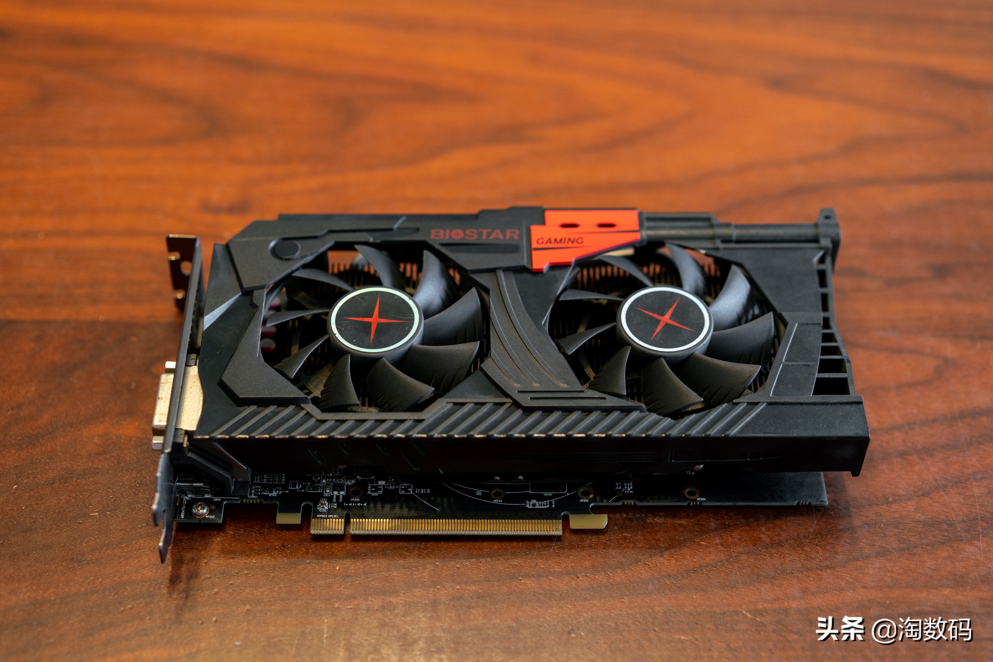 299的rx580,rx570显卡对比gtx1050