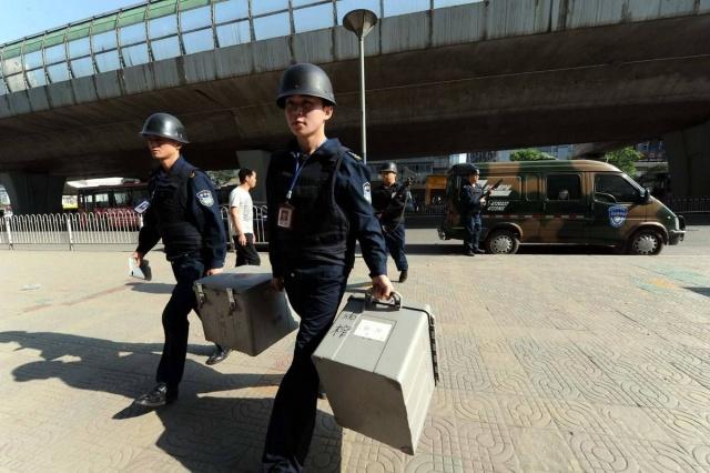 运钞车押运员会拿钱吗,运钞车的押运员会不会抢劫钱