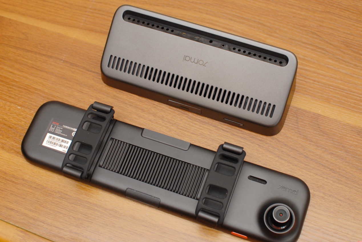 70迈智能后视镜梦想版评测,70迈智能后视镜和梦想版区别