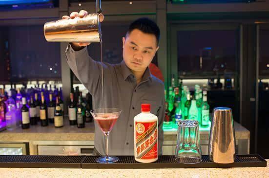 纽约酒吧烈酒,纽约白酒鸡尾酒