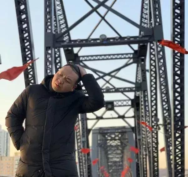 陪孩子玩的父母还需注意什么,一岁半孩子父母应该陪孩子怎么玩