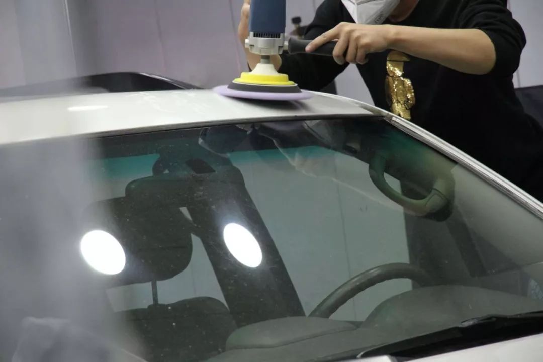 老车翻新：15年后的邂逅，普拉多LC120旧车换新颜，满血复活。