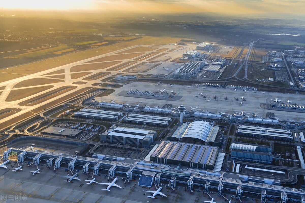 全球十大机场排名2021,全球前三名机场