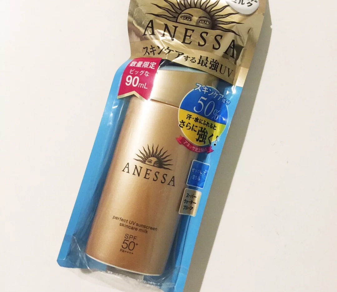 碧柔防晒好用还是安耐晒好用,防晒界扛把子安耐晒