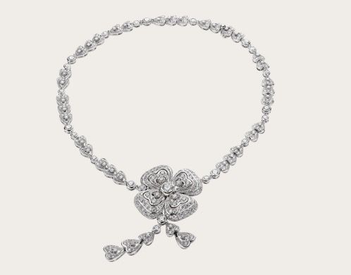 她一个戒指就1600000元,香港金像奖女星珠宝配饰图鉴,谁最耀眼