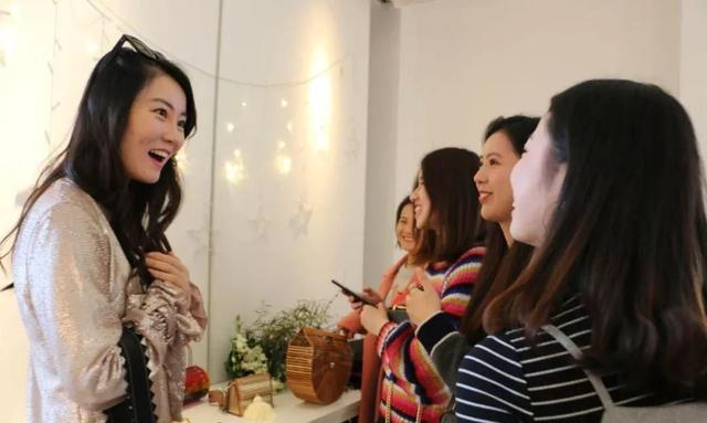 心理学上一个人老被夸奖,心理学角度表扬对他人的好处