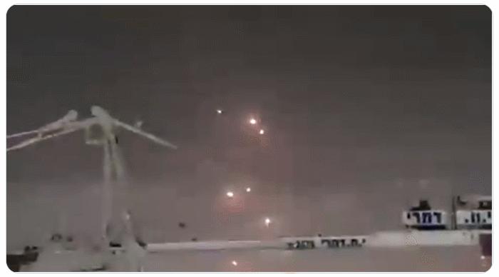 世界上最大的药瓶,世界上最大火药桶爆发