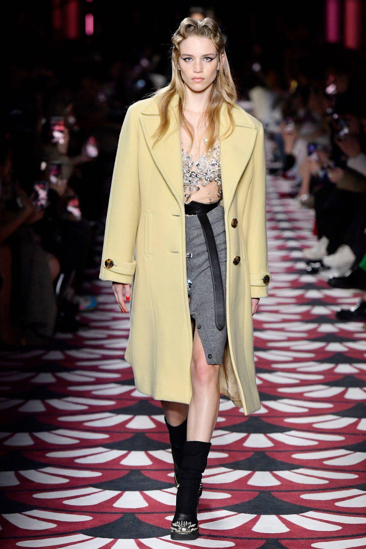 chanel早春秀,chanel2021成衣展