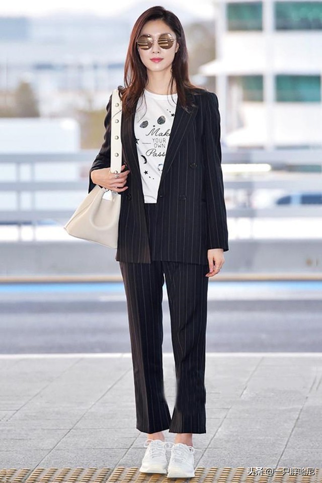 阔腿裤平底鞋早春这种搭配火了,阔腿裤平底鞋开春最火搭配
