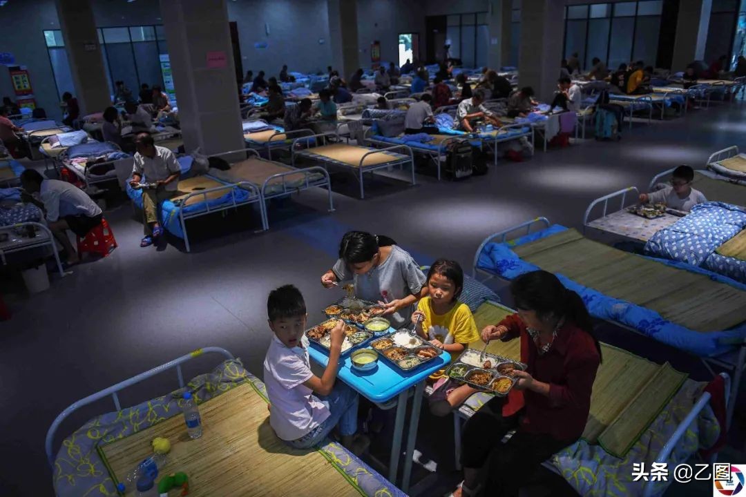 摄影师盘点2020年照片,摄影师们珍藏了50年的图