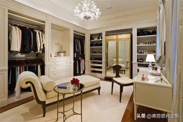 实木定制衣柜多少钱一平,实木家具衣柜定制价格