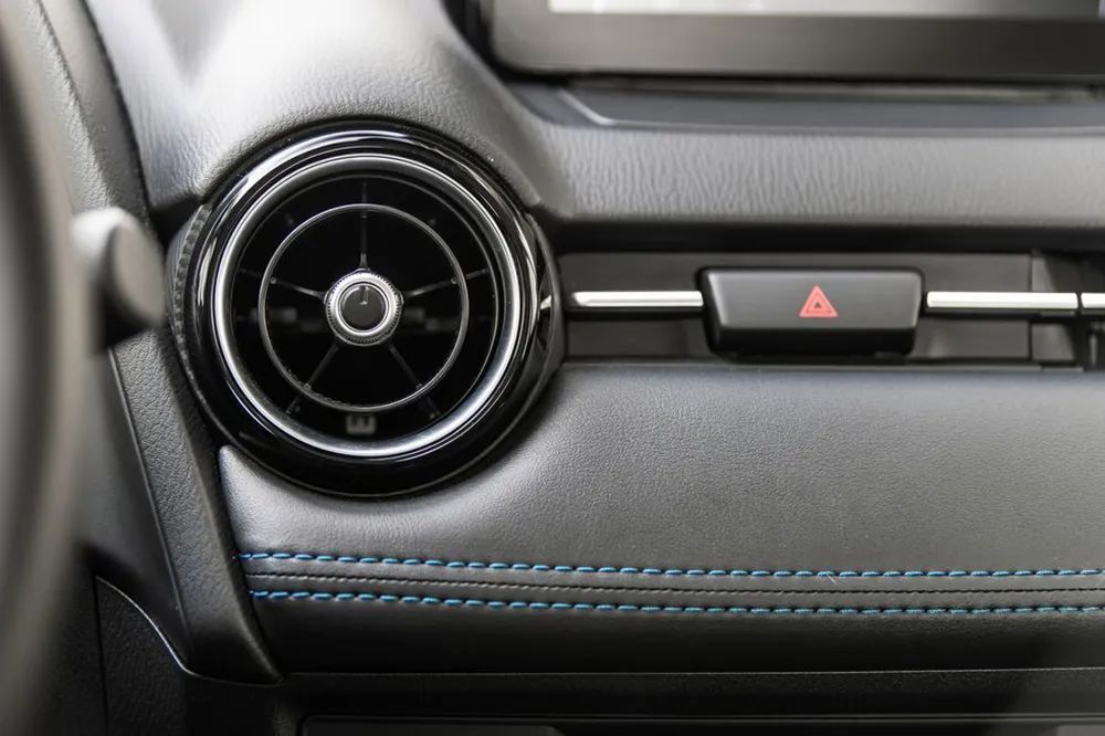 yaris鍥藉浠锋牸,涓扮敯yaris缇庣増