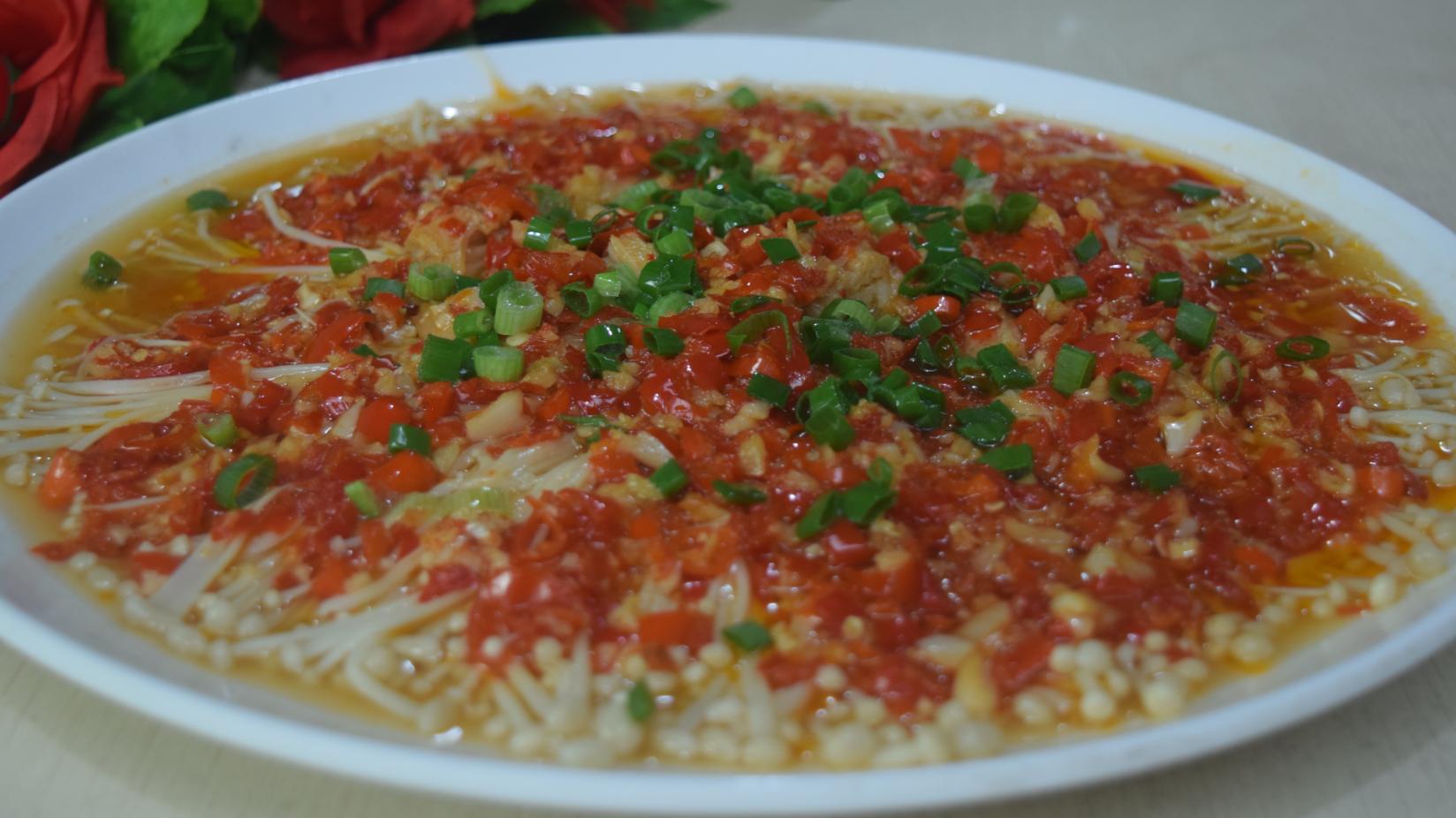 金针菇这样做太好吃了香辣过瘾,金针菇最辣好吃的做法