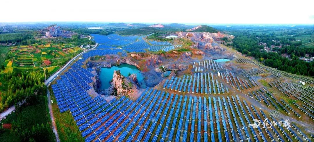 新能源产业崛起迈向千亿集群,新能源产业发展重点突破