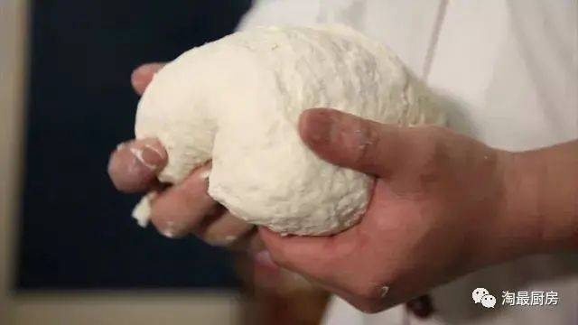 3步搞定零难度锅贴,满嘴香锅贴