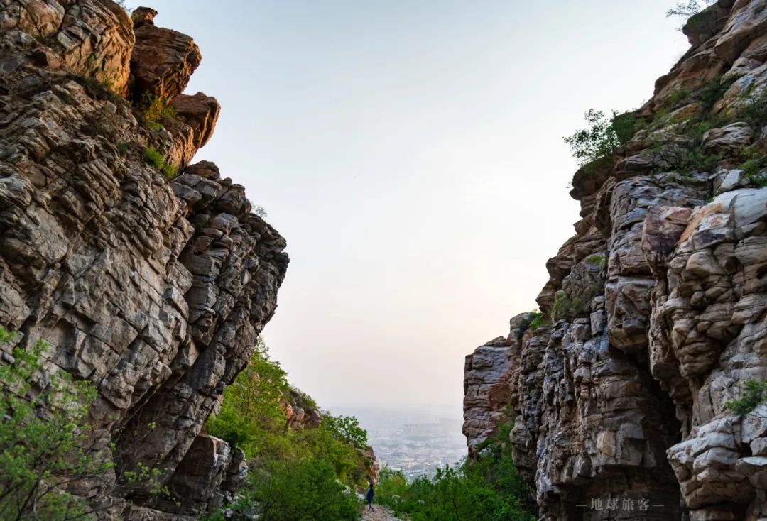 中岳嵩山跟嵩山少林有什么区别吗,被低估的嵩山不止有少林