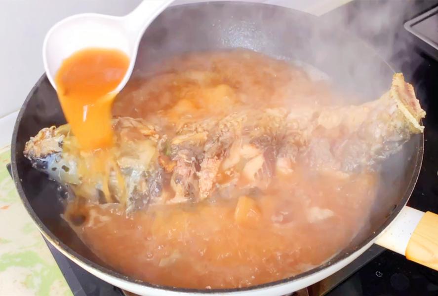 特色鲤鱼怎么做好吃,鲤鱼怎么做能又嫩又香