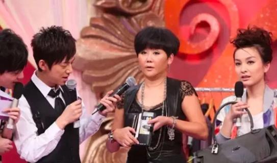 把爱马仕包当垃圾袋用,把爱马仕包当塑料袋用