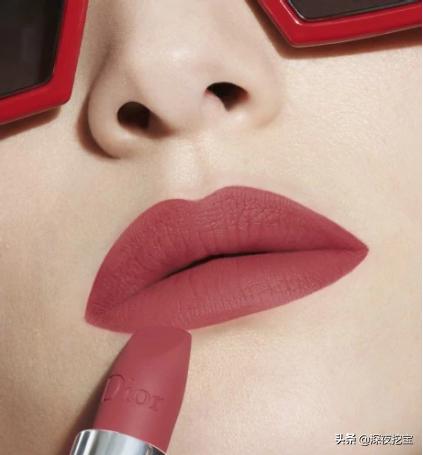 别再追问色号了！2020年最热门的口红都在这