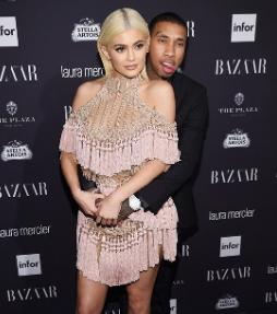 卡戴珊家族凯莉,凯莉成为卡戴珊家族最有钱的