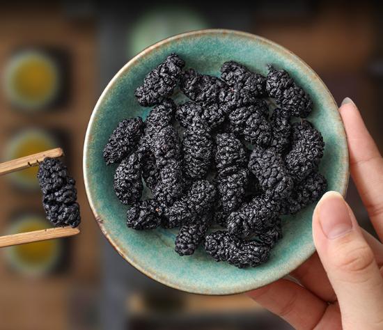 最值得带的新疆干果,南疆和北疆的干果