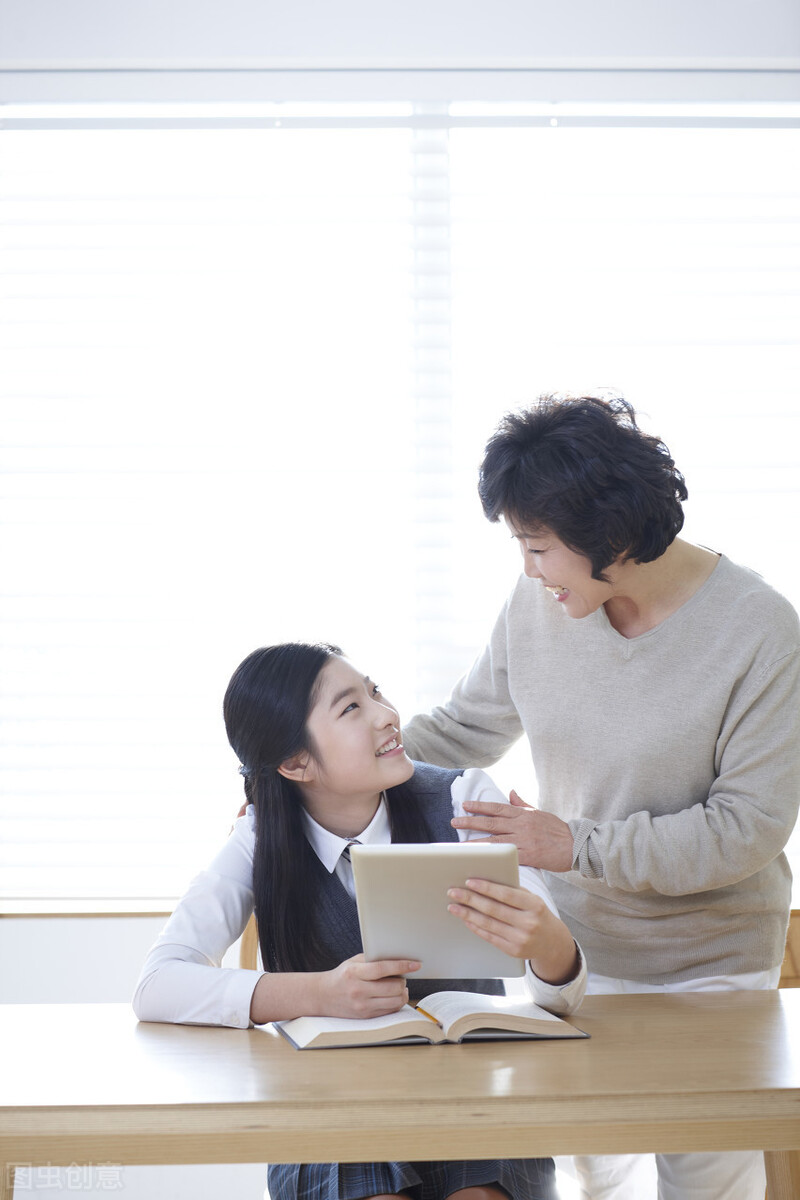 成年人跟妈妈吵架了如何道歉,如果和自己母亲发生争执怎么办