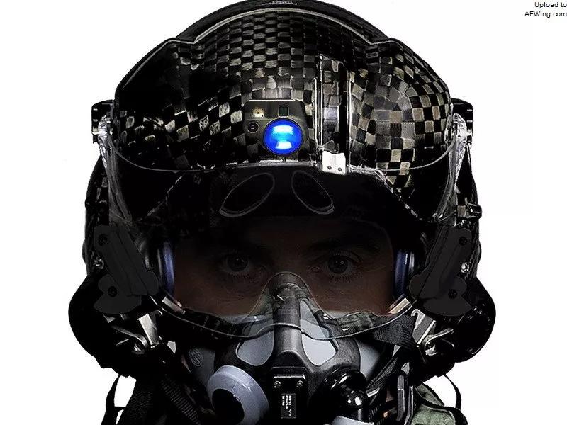 40多万的战术头盔,450万美国头盔