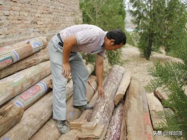 旧木头回收都干什么用,旧木头回收价值